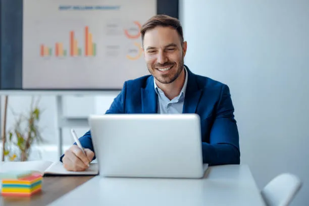 An&aacute;lisis de bases como parte de la asesor&iacute;a de expertos en licitaciones 